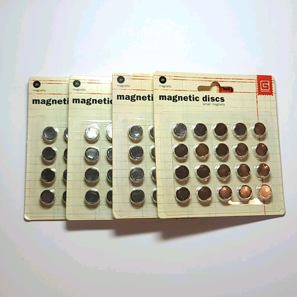 Basic Grey Small Magnets - 4 packs of 20 - Picture 2 of 3